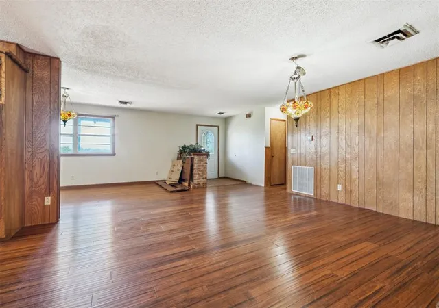 Homes for sale in Duncan, OK | 1317 S 58Th St, Duncan, OK 73533 | MLS# 1229801