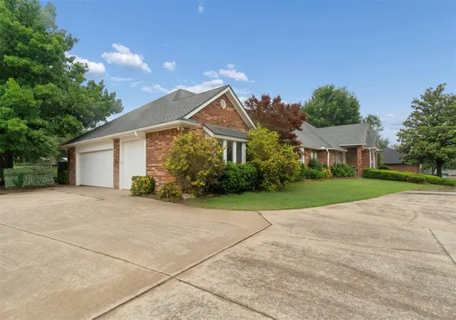 Photo 2 of Single family home for sale at 10201 Se 57th Street, Oklahoma City, OK 73150 | MLS# 1229958 | Listing updated on 2026-10-06