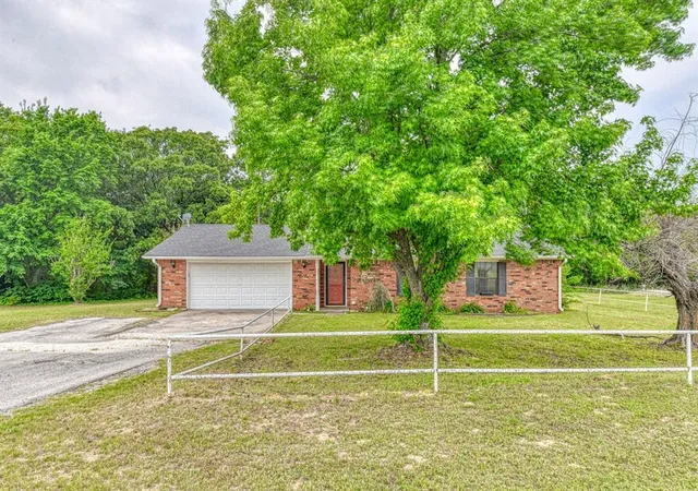 2nd image of 35977 E Hwy 9, Seminole, OK 74868 | MLS# 1230047