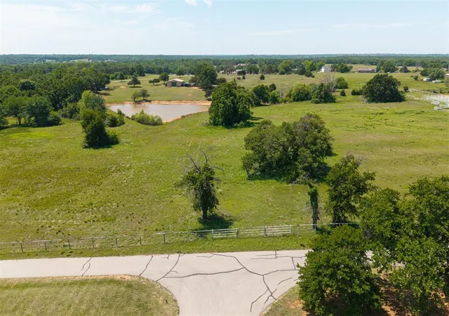 2nd image of 5100 Junction, Norman, OK 73026 | MLS# 1230080