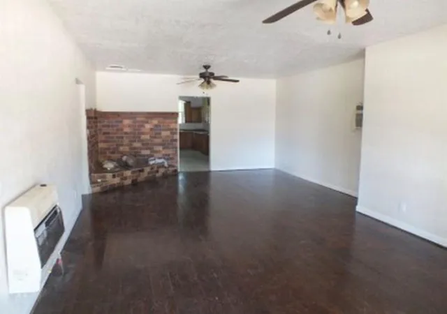 Photo 3 of Single family home for sale at 216 N Broadway Ave, Tipton, OK 73570 | MLS# 1230131 | Listing updated on 2026-08-26
