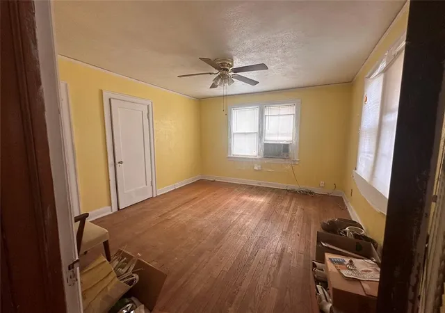 Photo 2 of Single family home for sale at 941 NE 20th Street, Oklahoma City, OK 73105 | MLS# 1230191 | Listing updated on 2026-05-29