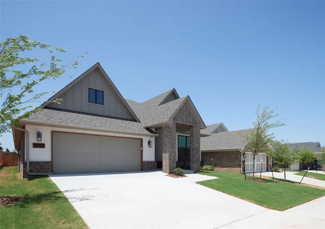 Homes for sale in Norman, OK | 3704 Bedrock Dr, Norman, OK 73069 | MLS# 1230232