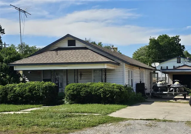 5th image of 115 W Ash St, Lexington, OK 73051 | MLS# 1230235