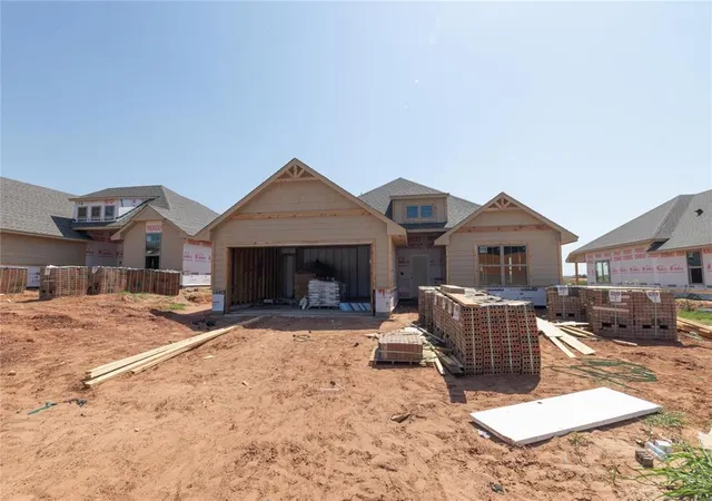 Photo 2 of Single family home for sale at 8324 Hazelwood Way, Edmond, OK 73034 | MLS# 1230247 | Listing updated on 2026-08-17