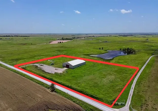 1st image of 000 Sw 15th St, El Reno, OK 73036 | MLS# 1230251