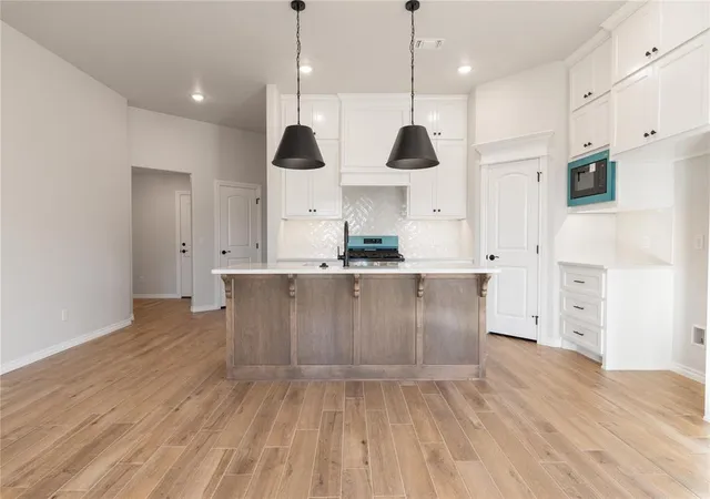 Photo 3 of Single family home for sale at 8316 Hazelwood Way, Edmond, OK 73034 | MLS# 1230276 | Listing updated on 2026-10-13
