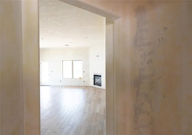 Photo 4 of Single family home for sale at 8316 Hazelwood Way, Edmond, OK 73034 | MLS# 1230276 | Listing updated on 2026-08-31