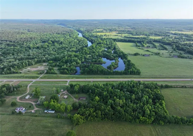 2nd image of 7130 E Us Hwy 70 Hwy, Broken Bow, OK 74728 | MLS# 1230354