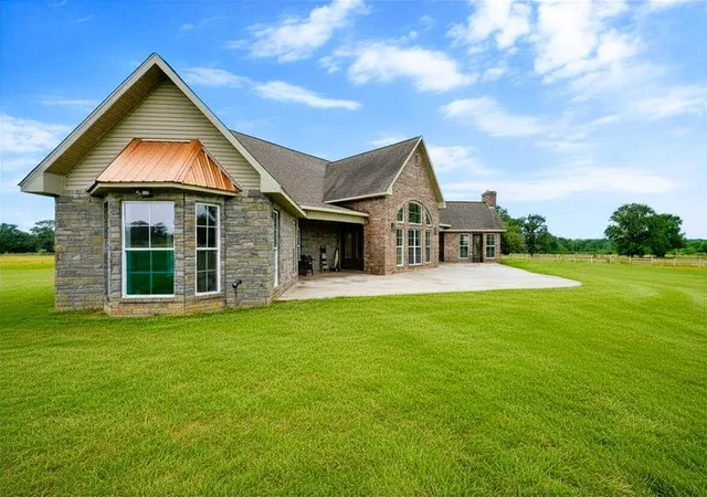 Homes for sale in Idabel, OK | 279 Boulder Valley Rd, Idabel, OK 74745 | MLS# 1230355