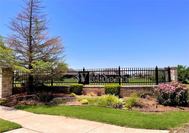 5th image of 10008 Cascina Dr, Yukon, OK 73099 | MLS# 1230367