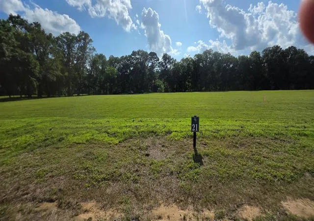 2nd image of 21 Riverstone Dr, Broken Bow, OK 74728 | MLS# 1230423