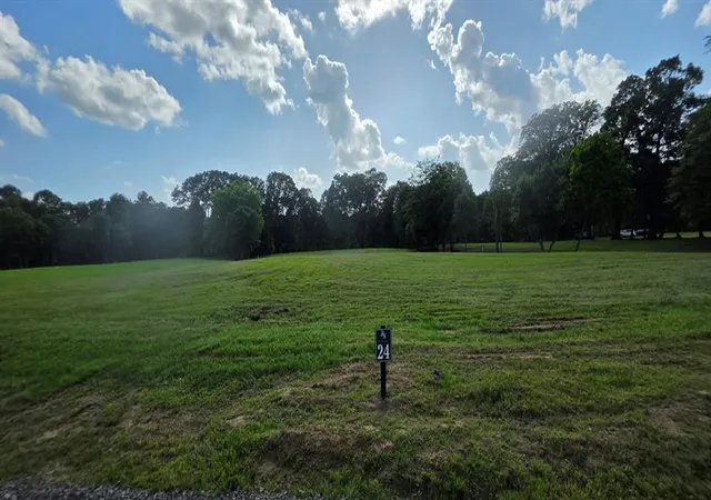 2nd image of 24 Riverstone Dr, Broken Bow, OK 74728 | MLS# 1230441