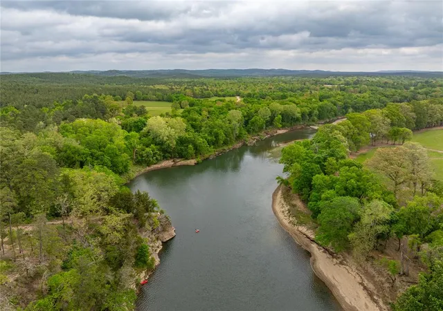 12th image of 29 Riverstone Dr, Broken Bow, OK 74728 | MLS# 1230458