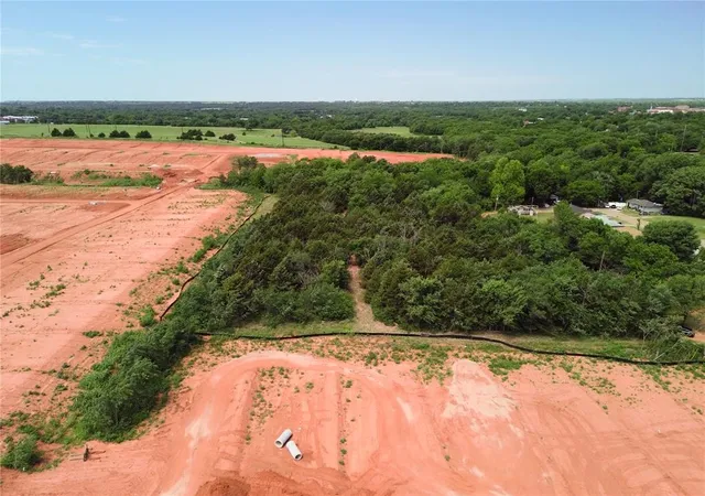 3rd image of Elmwood Dr, Guthrie, OK 73044 | MLS# 1230488