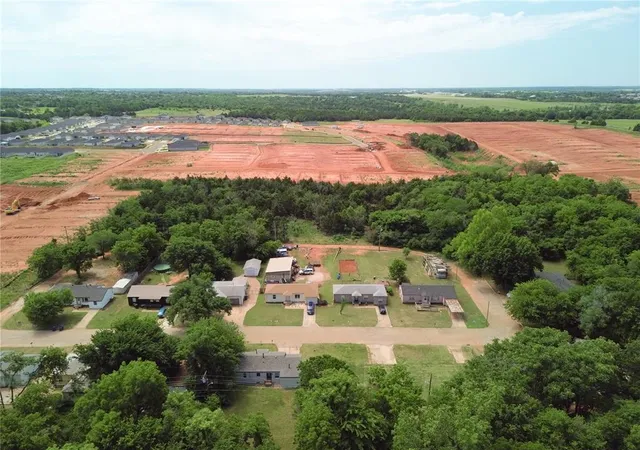 5th image of Elmwood Dr, Guthrie, OK 73044 | MLS# 1230488