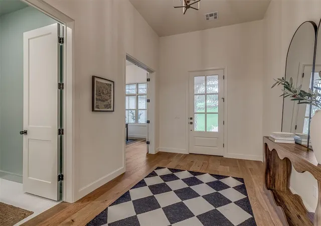 Photo 4 of Single family home for sale at 13025 Coltrane Rd, Edmond, OK 73034 | MLS# 1230492 | Listing updated on 2026-08-18