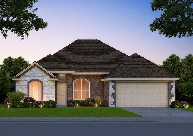 Homes for sale in Yukon, OK | 14012 Tybee Island Dr, Yukon, OK 73099 | MLS# 1230511