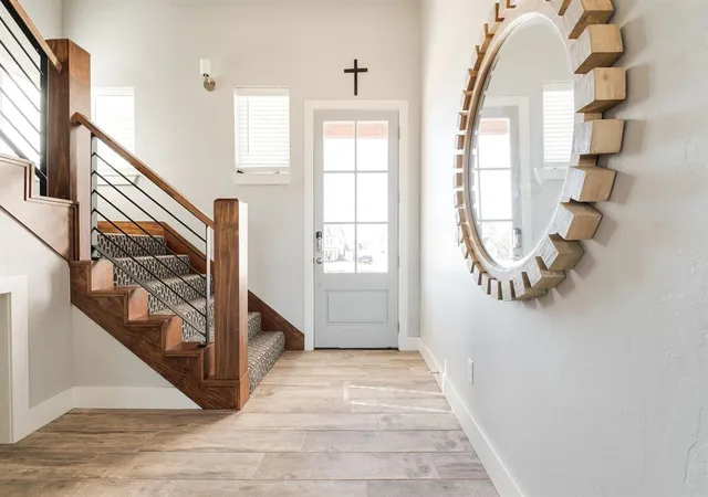 5th image of 499 Old Farm Rd, Edmond, OK 73034 | MLS# 1230631