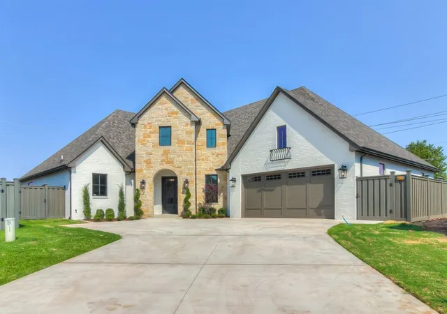 1st image of 16425 Burgundy West Dr, Edmond, OK 73013 | MLS# 1230653
