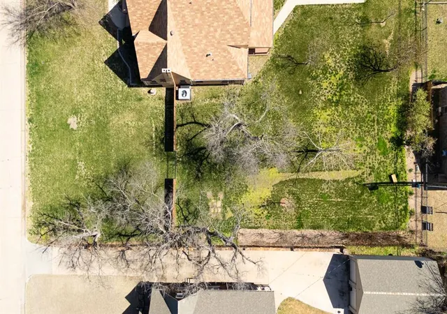 4th image of 2216 Nw 27Th St, Oklahoma City, OK 73107 | MLS# 1230684