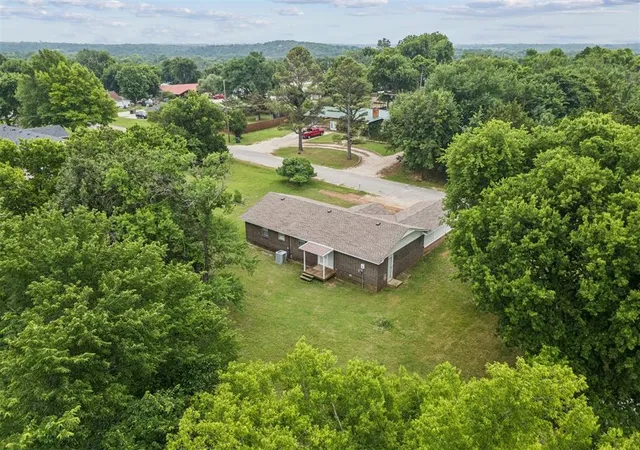 Homes for sale in Sulphur, OK | 1820 W Ardmore Ave, Sulphur, OK 73086 | MLS# 1230688