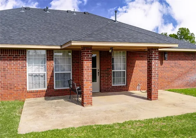 23rd image of 321 Peggy Dr, Elk City, OK 73644 | MLS# 1230694