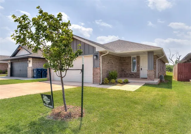 Homes for sale in Edmond, OK | 2720 Nw 199th St, Edmond, OK 73012 | MLS# 1230700