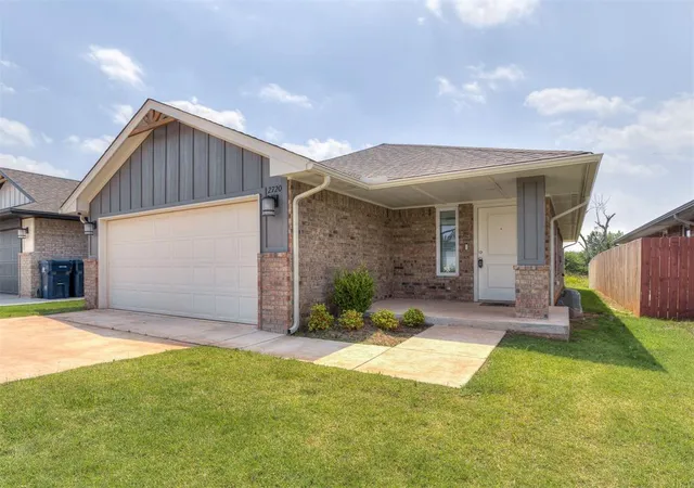 Homes for sale in Edmond, OK | 2720 Nw 199Th St, Edmond, OK 73012 | MLS# 1230700