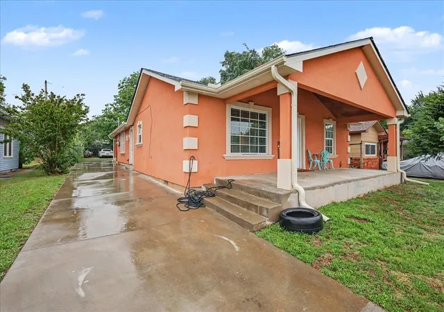 Homes for sale in Oklahoma City, OK | 4043 Nw 8Th St, Oklahoma City, OK 73107 | MLS# 1230706