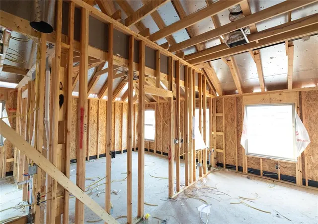 Photo 4 of Single family home for sale at 2121 NW 171st Street, Edmond, OK 73012 | MLS# 1230708 | Listing updated on 2026-08-19