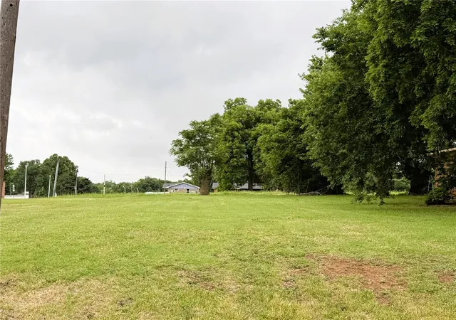 1st image of 000 E Georgia Ave, Chickasha, OK 73018 | MLS# 1230719