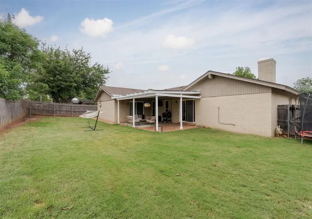 Homes for sale in Oklahoma City, OK | 3820 Nw 68th St, Oklahoma City, OK 73116 | MLS# 1230747