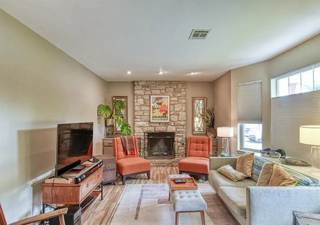 4th image of 405 S Council Rd, Newcastle, OK 73065 | MLS# 1230755