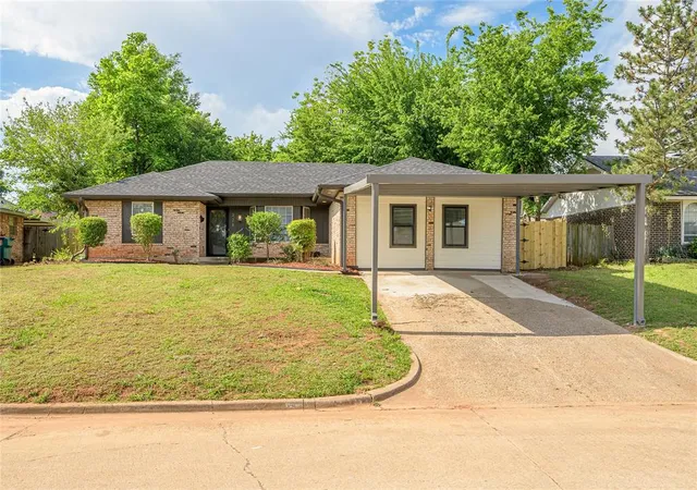 Homes for sale in Oklahoma City, OK | 328 Ne 61st St, Oklahoma City, OK 73105 | MLS# 1230776