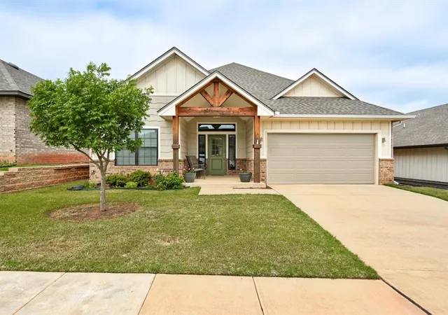 Photo 1 of Single family home for sale at 17809 Morning Sky Ct, Edmond, OK 73012 | MLS# 1230796 | Listing updated on 2026-08-20