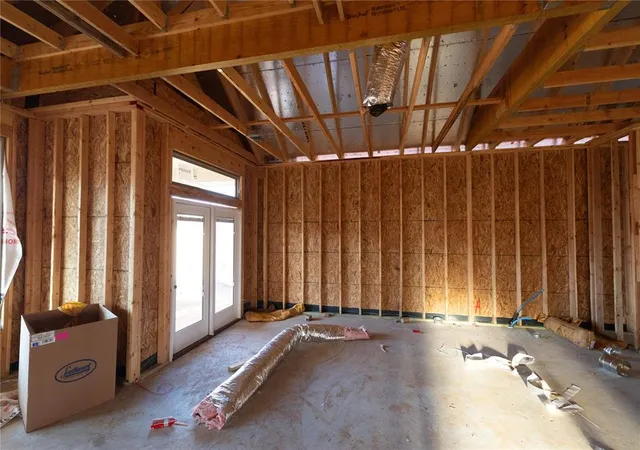 Photo 3 of Single family home for sale at 2105 Nw 171st Street, Edmond, OK 73012 | MLS# 1230853 | Listing updated on 2026-08-19