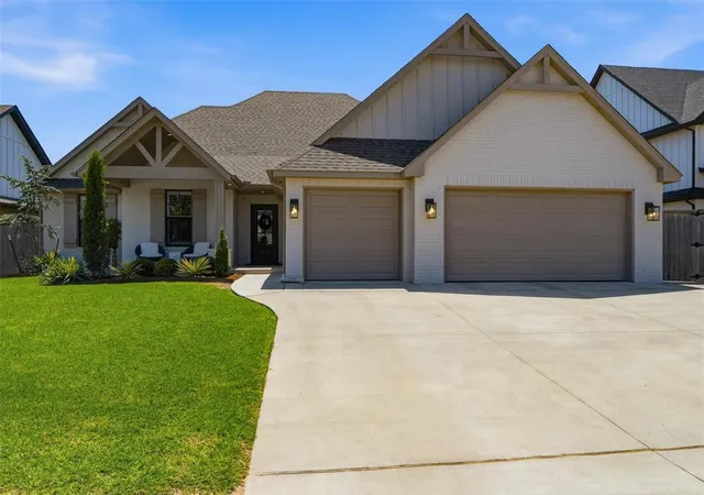 1st image of 4302 Windstone Dr, Norman, OK 73072 | MLS# 1230857