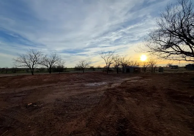 Photo 3 of Land for sale at 2516 Nw Apache Rd, Piedmont, OK 73078 | MLS# 1230859 | Listing updated on 2026-09-03