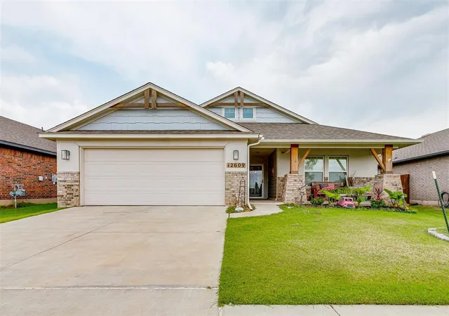 Photo 1 of Sale Pending at 12609 Nw 4th Terrace, Yukon, OK 73099 | MLS# 1230892 | Listing updated on 2026-09-27