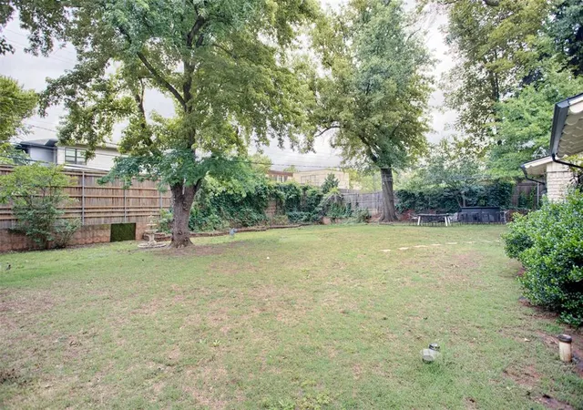 Homes for sale in Oklahoma City, OK | 6101 N Barnes Ave, Oklahoma City, OK 73112 | MLS# 1230901