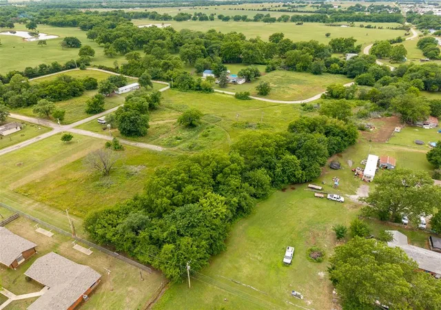 Homes for sale in Prague, OK | 6Th St, Prague, OK 74864 | MLS# 1230912
