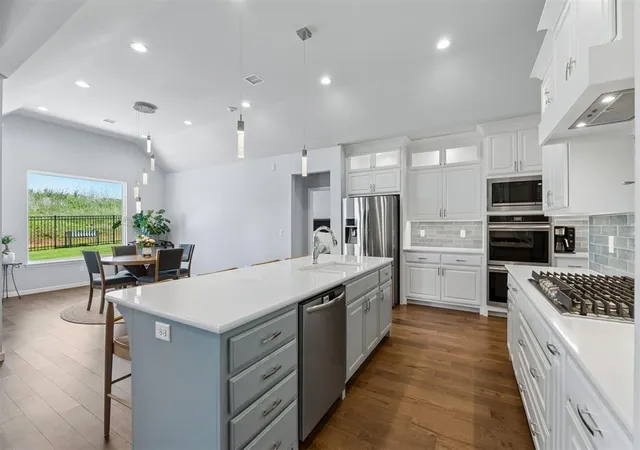 Photo 4 of Sale Pending at 8701 Beechgrove Dr, Arcadia, OK 73007 | MLS# 1230960 | Listing updated on 2026-09-14
