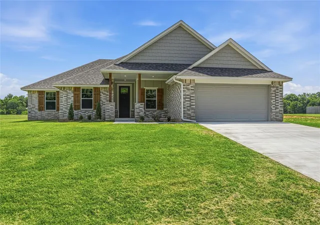 Homes for sale in Noble, OK | 9295 Whitetail Trl, Noble, OK 73068 | MLS# 1230976
