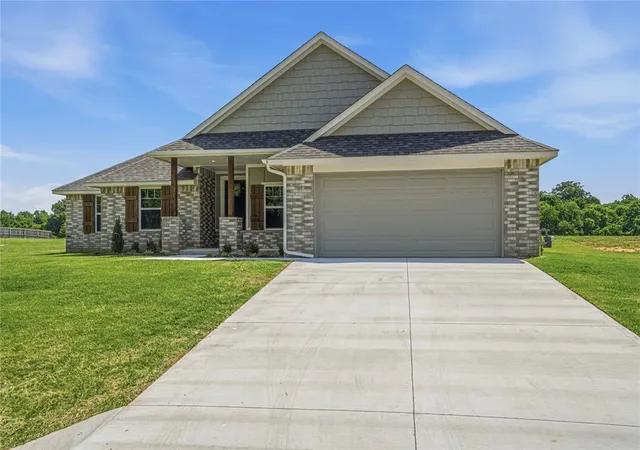 Homes for sale in Noble, OK | 9295 Whitetail Trl, Noble, OK 73068 | MLS# 1230976