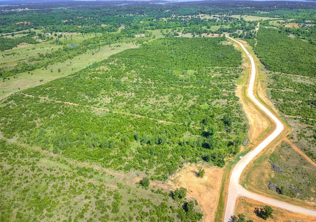 3rd image of 4603 Baxter Ln, Norman, OK 73026 | MLS# 1230984