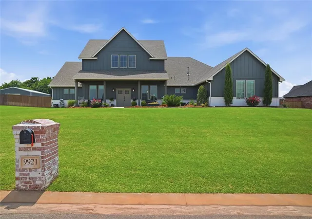 1st image of 9921 Oakwood Dr, Edmond, OK 73025 | MLS# 1230992
