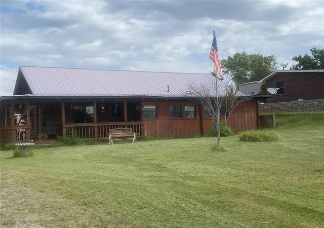 Photo 2 of Single family home for sale at 21308 E 989 Road, Foss, OK 73647 | MLS# 1231055 | Listing updated on 2026-10-03