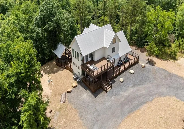 Homes for sale in Broken Bow, OK | 1408 N Lukfata Trl, Broken Bow, OK 74728 | MLS# 1231058