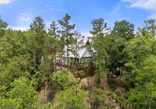 Homes for sale in Broken Bow, OK | 1408 N Lukfata Trl, Broken Bow, OK 74728 | MLS# 1231058